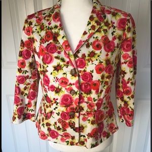 🇺🇸 SALE 2/$40 Gorgeous Ann Taylor Jacket